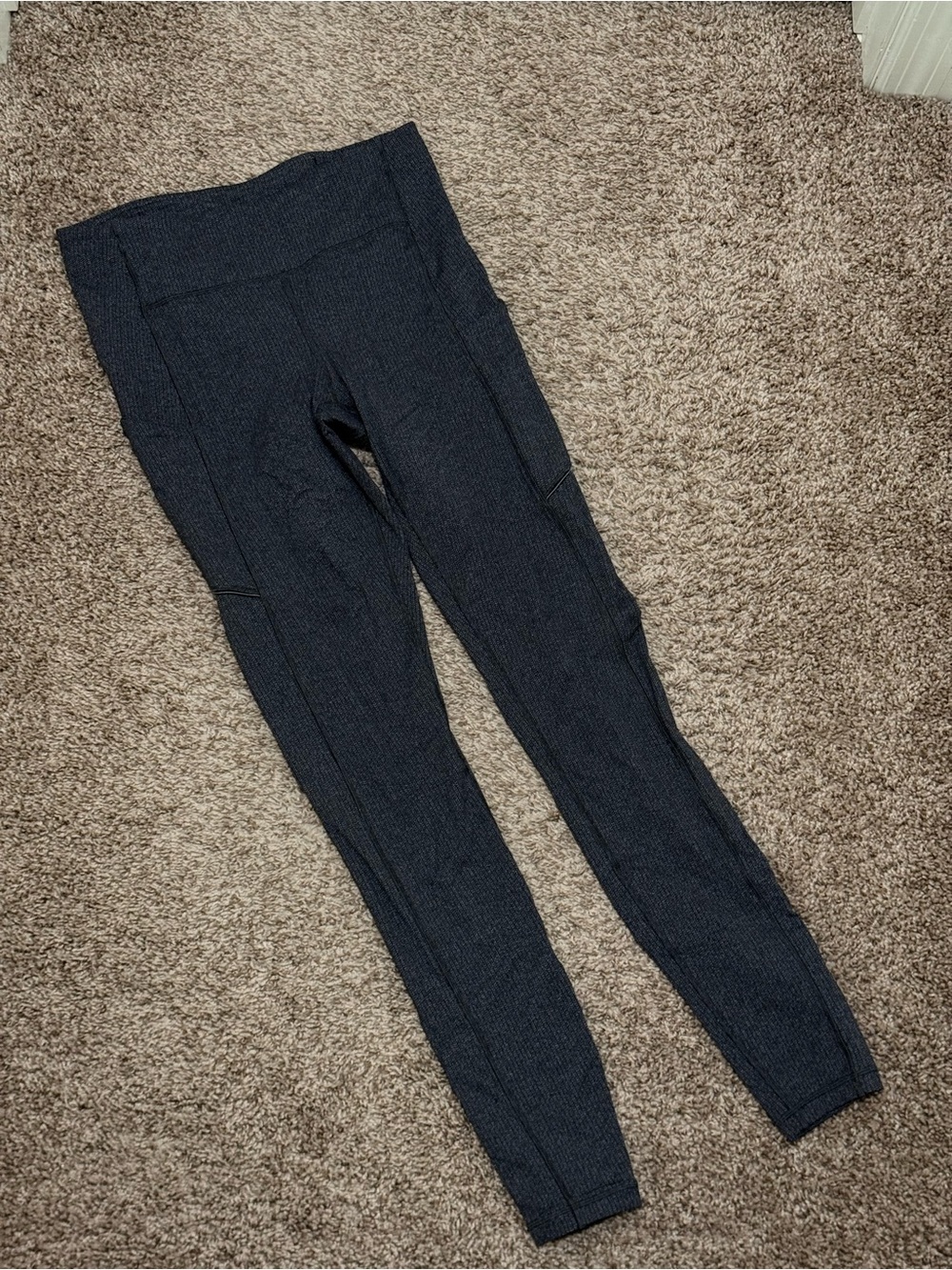 Lululemon Athletica Dark Grey Ribbed Mid-Rise Leggings